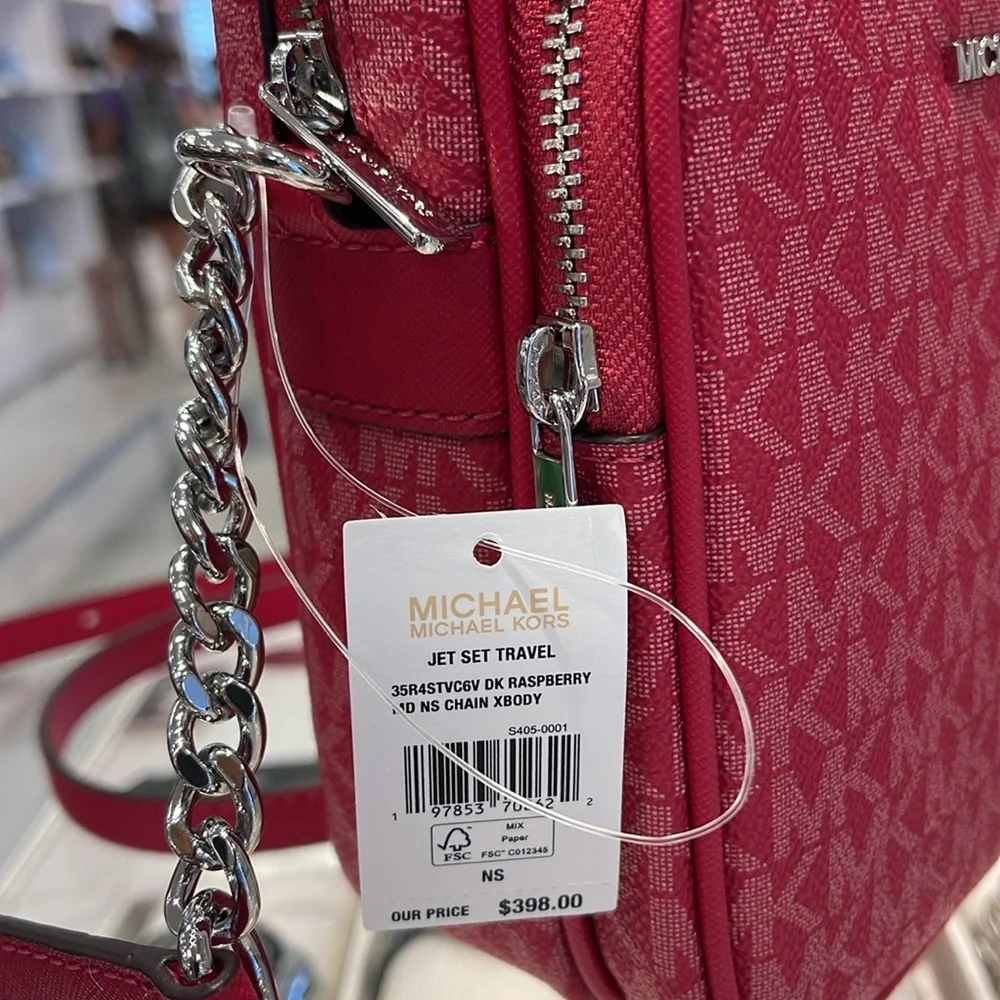 MICHAEL KORS Jet Set Travel Md Signature Logo Crossbody Flight Bag DK RASPBERRY